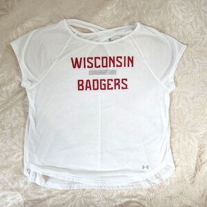 Under Armour Wisconsin Badgers Loose Fit Peekaboo CrissCross Back TShirt Large
